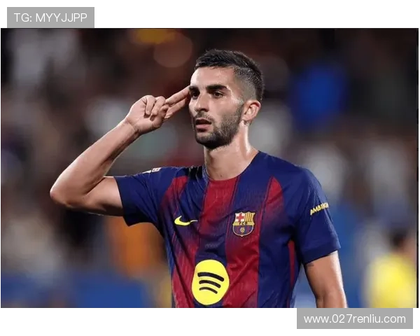 记者：巴萨上费兰-托雷斯还不如少一人作战